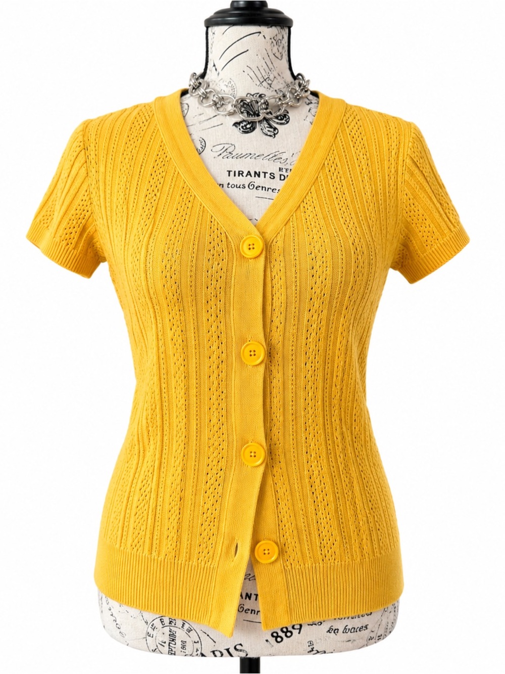 Mossimo Supply Co. Yellow Short-Sleeve V-Neck Button Cardigan